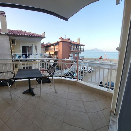 House Spanos Сарти Экстерьер фото