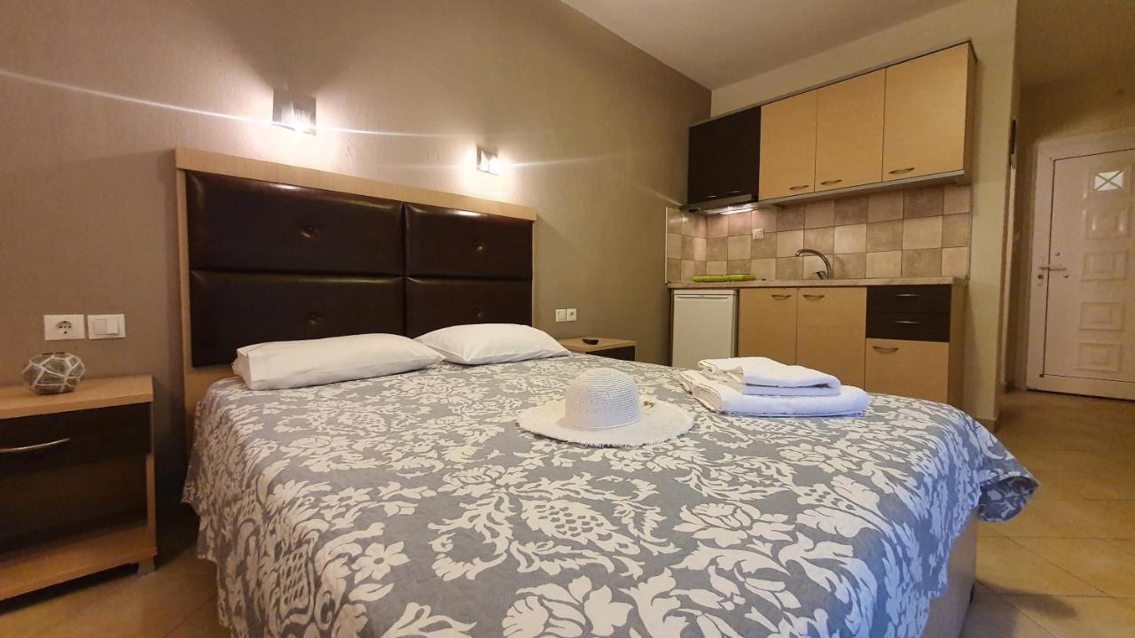House Spanos Сарти Экстерьер фото