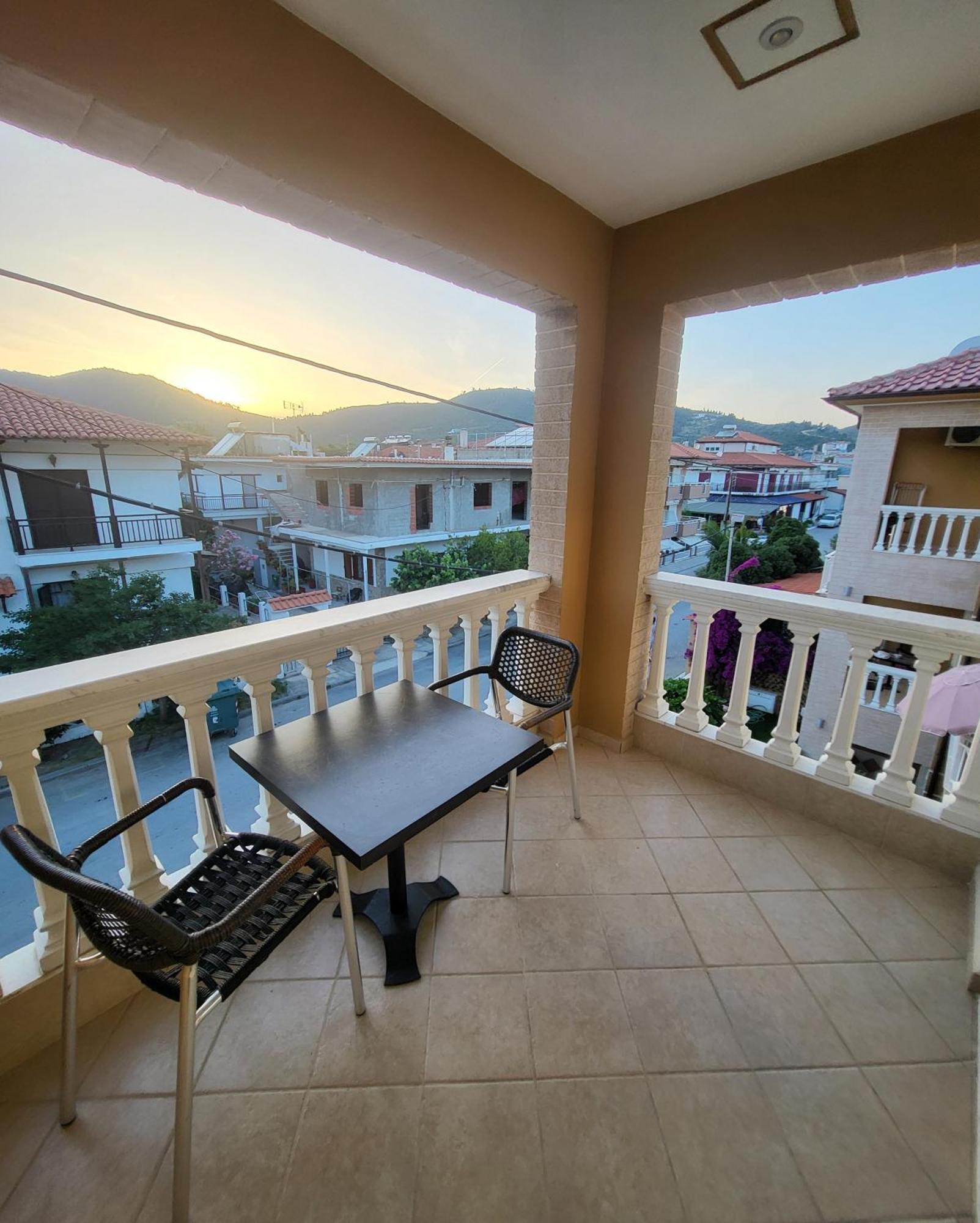 House Spanos Сарти Номер фото